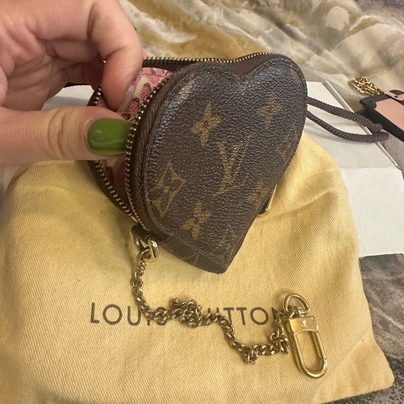 🎈SOLD🎈🦄Rare LV Monogram Leopard Coeur Heart Coin Purse Blanc Corail - Picture 5 of 13